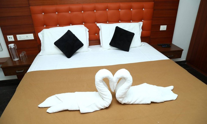 Medavakkam Hotel | Sri Sai Residency
