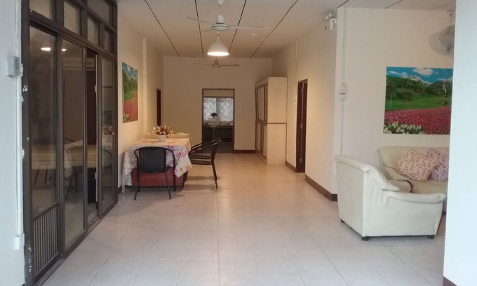 Udon Thani House | Srisin Guesthouse