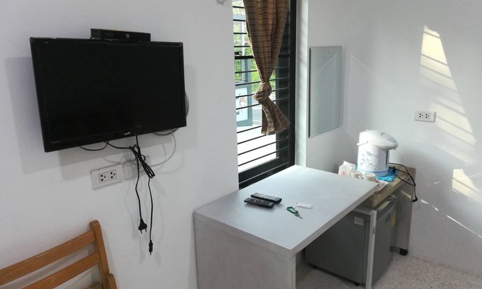 Sanom Hotel | Sroe Ground Homestay