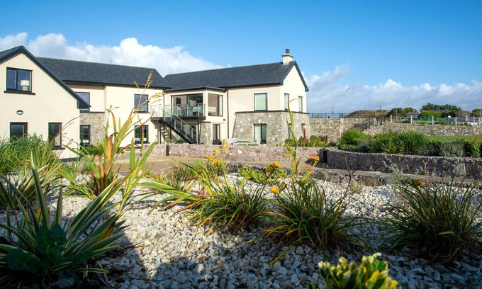 Carraroe House | Sruthán Pier House, Carraroe