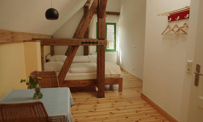 Brueck Bed & Breakfast | Stützpunkt Trebitz - Gästezimmer am Europaradweg R1