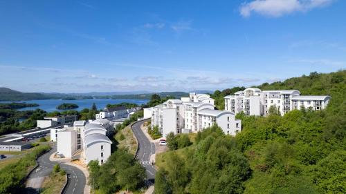 Fivemilebourne Apartment | St Angela's Lakeside Aparthotel SALA