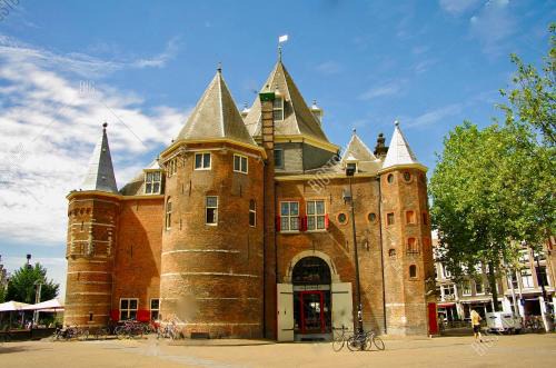 Amsterdam City Centre Apartment | St Antonis Apartment