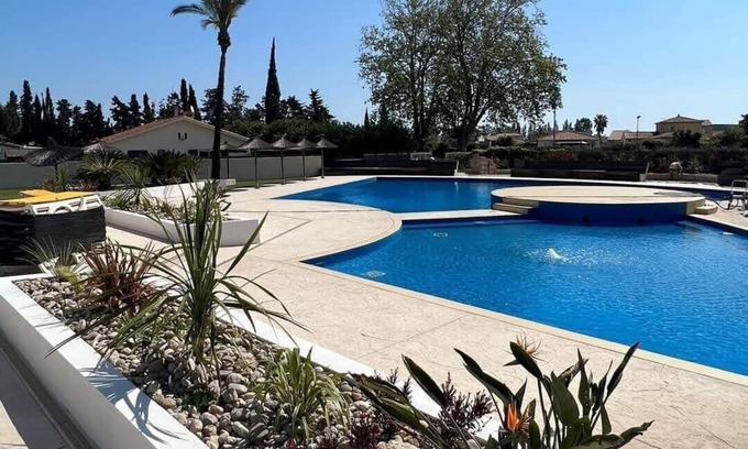 Saint-Cyprien House | St Cyprien Mobile home 6 people Linen included