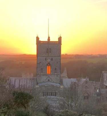 St Davids Bed & Breakfast | St Davids Gin & Kitchen - The Cathedral Villas