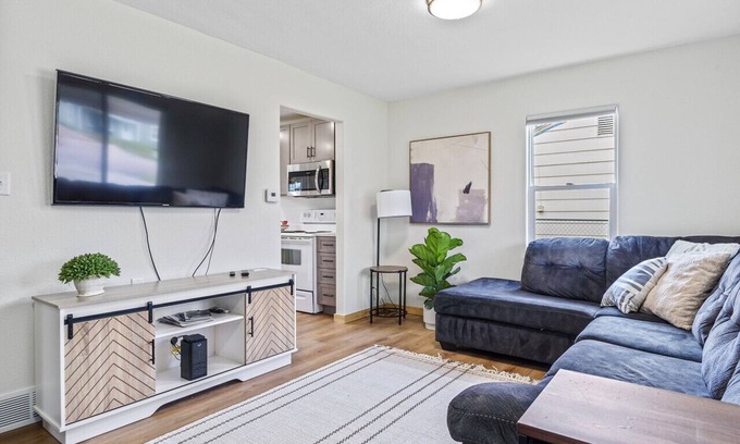 Rapid City Apartment | St Francis ★ Covered Patio With Grill★Affordable Comfy Stay★