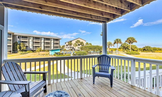 Oceanmarsh Subdivision Condo | St Helena Island Condo w/Pool & Beach Access!