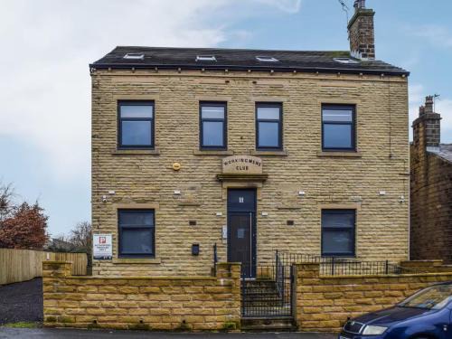 Huddersfield Apartment | St John's Newsome Serviced Apartments