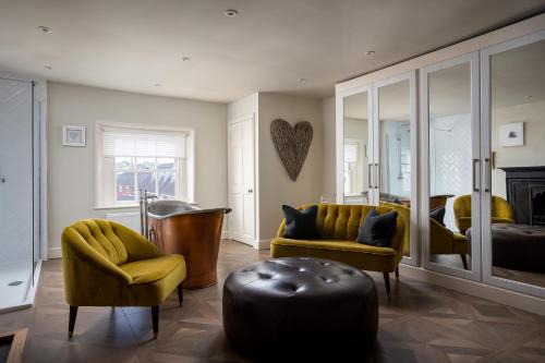 Lichfield Bed & Breakfast | St Johns House Lichfield