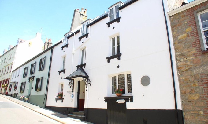 St Aubin Hotel | St Magloire