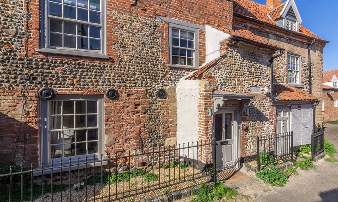 Wells-next-the-Sea Cottage | St Michael's Cottage, Wells-next-the-Sea, Norfolk