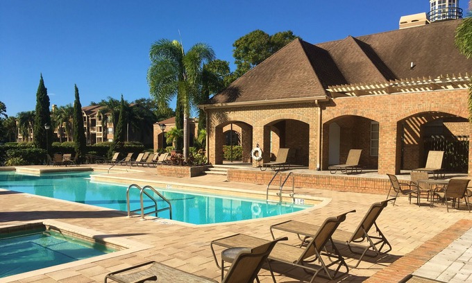 St. Petersburg - Clearwater Condo | St. Pete/Tampa 1 Bed/1Bath Condo/suite