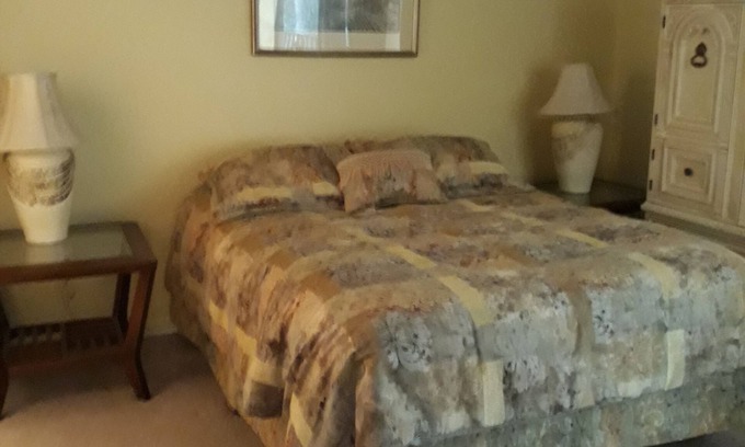 Pinellas Point House | St. Petersburg 2 bdrm/2 bath in a gated community