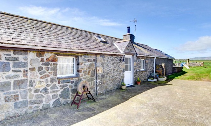 Mynytho House | Stabal Madrun