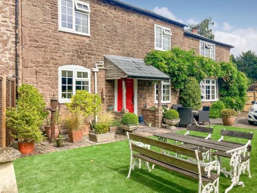Much Birch House | Stable Cottage