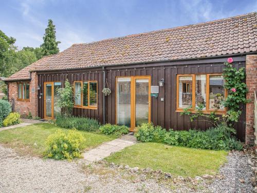 Woolland House | Stable - Uk49900