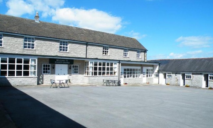 Buxton House | Staden Grange