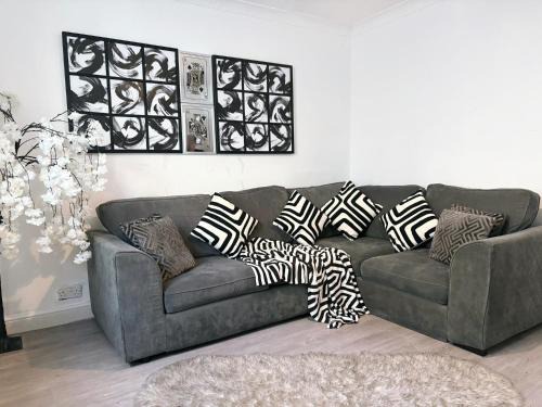 Bournemouth City Centre Villa | Stag Do accommodation, central Bournemouth