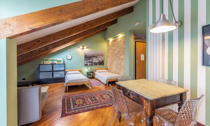 Parella Apartment | Stagabin - Bellissima mansarda in zona tranquilla e servita.