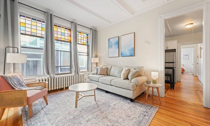 Saratoga Springs Apartment | Stained Glass Retreat by Saratoga Stays