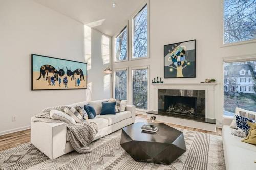 North Buckhead House | Stairway to Heaven
