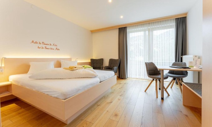 Neusach House | Stampferhof