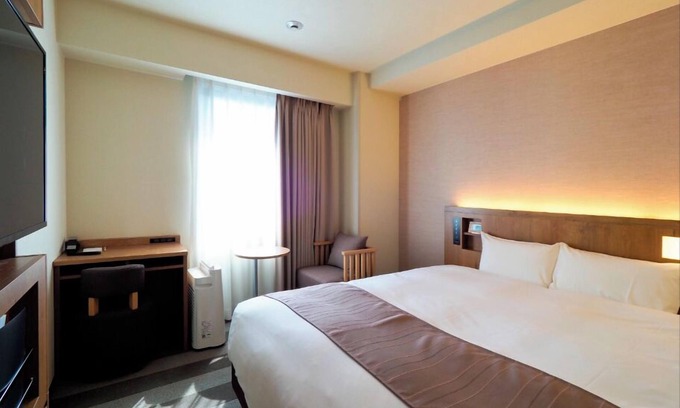 Kannai House | Standard Double Bed with Grand View @ Yokohama