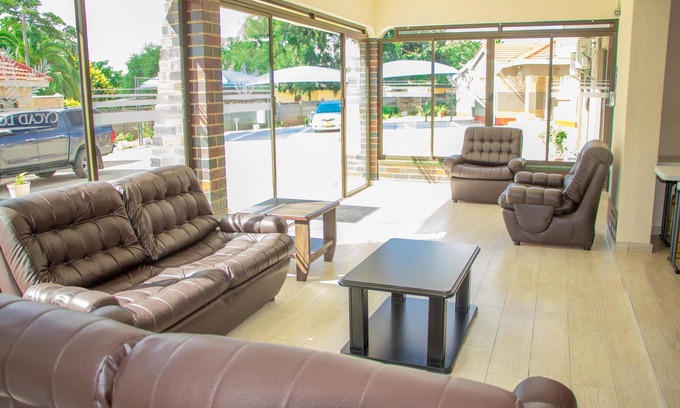 Midlands Apartment | Standard room 2 in Morningside guesthouse - 2092