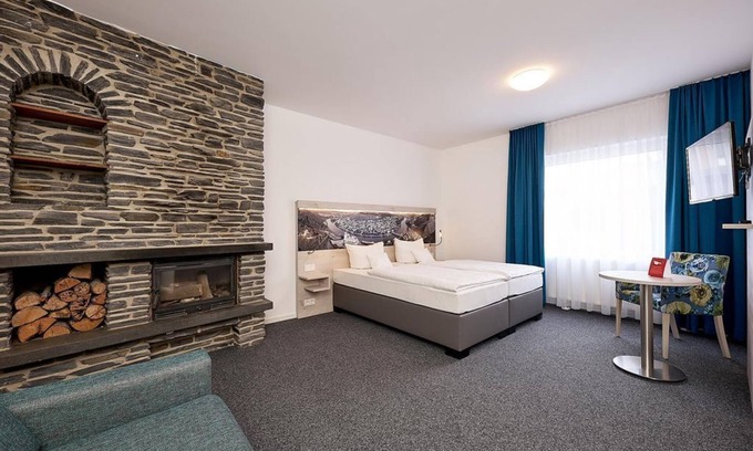 Wehlen House | Standard room L - Moselhotel Sonnenuhr