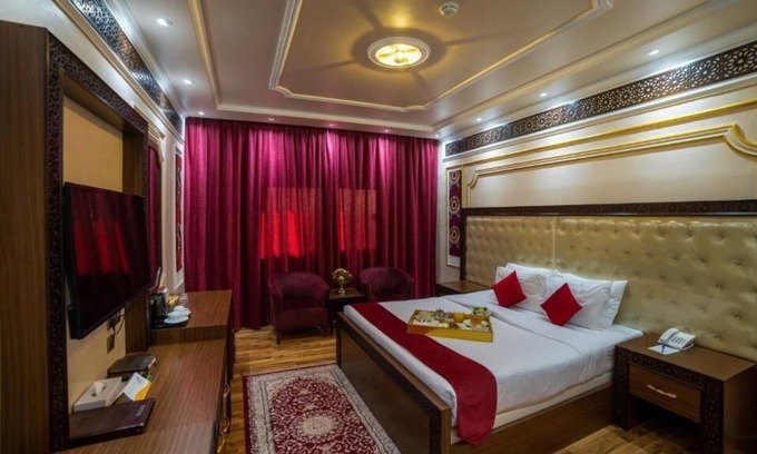 Ras Al Khaimah Apartment | Standard Room Near Grove Village by luxury booking