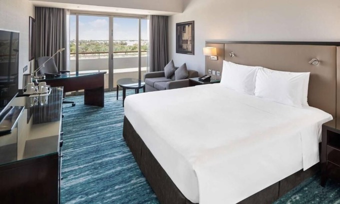 Al Ain Apartment | Standard Room Near Al Sarouj Roundabout
