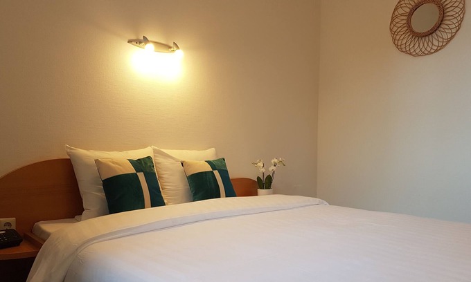Dudelange House | Standard Room (twin)