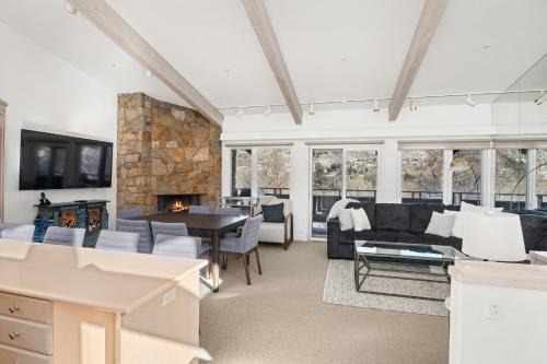 Aspen House | Standard Three Bedroom - Aspen Alps #406