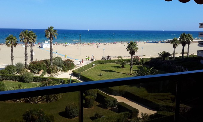 La Cote Radieuse Apartment | Standing Apartment, Sea and Mountain View, Pool and Garage