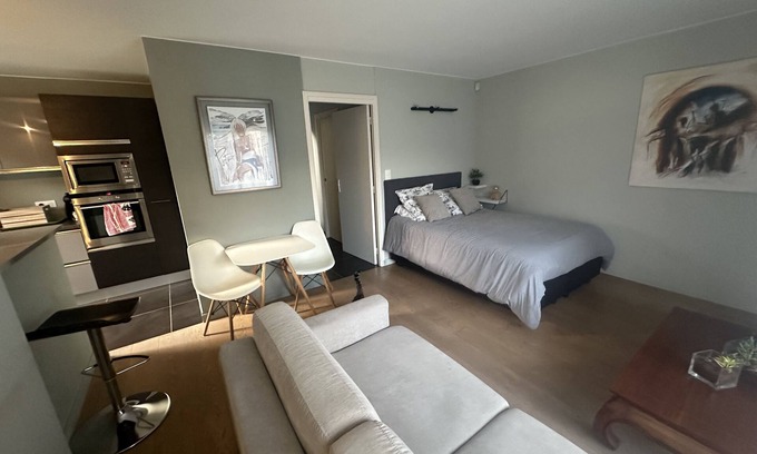 Ajaccio Apartment | STANDING ground villa 50 meters from the beach road bloodthirsty
