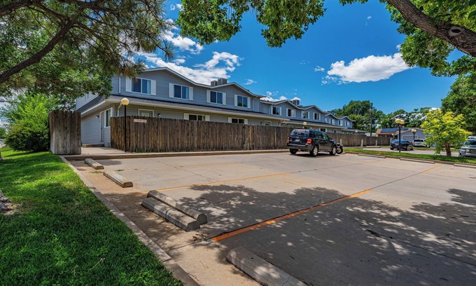 Pueblo House | Stanford Ave Pueblo, Colorado 2