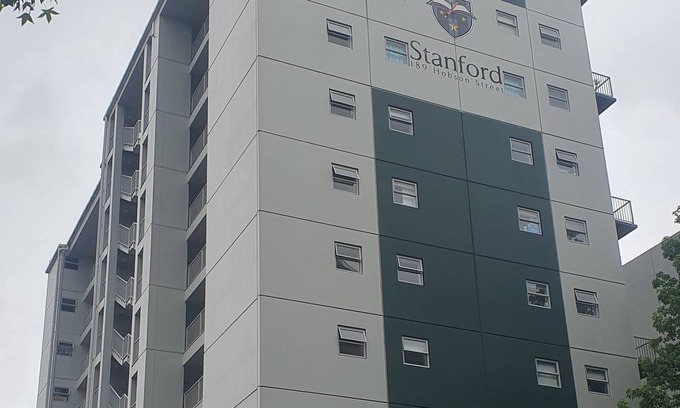 Auckland Central Business District Apartment | Stanford on Hobson Top 2br. Apartment