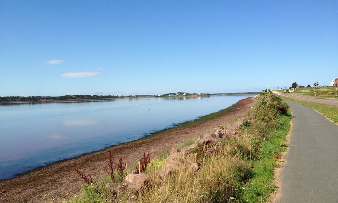 Stanhope Cottage | Stanhope Beach House in peaceful PEI - two unit duplex, 5 bedrooms total