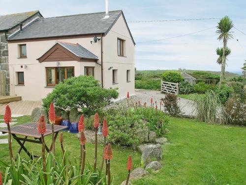 Penzance House | Stanhope Cottage