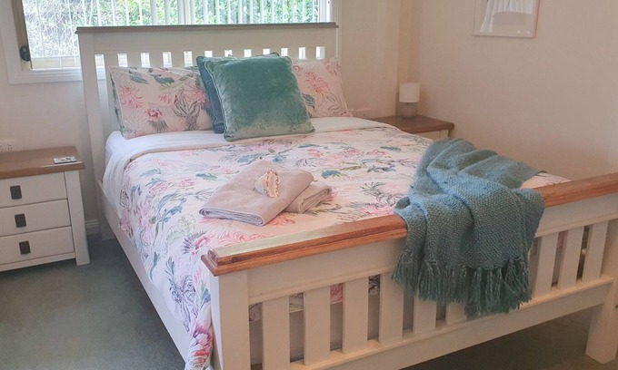Stanley Cottage | Stanley Hideaway - peaceful and pet friendly