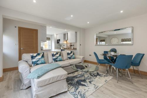 Reading House | Stanley House