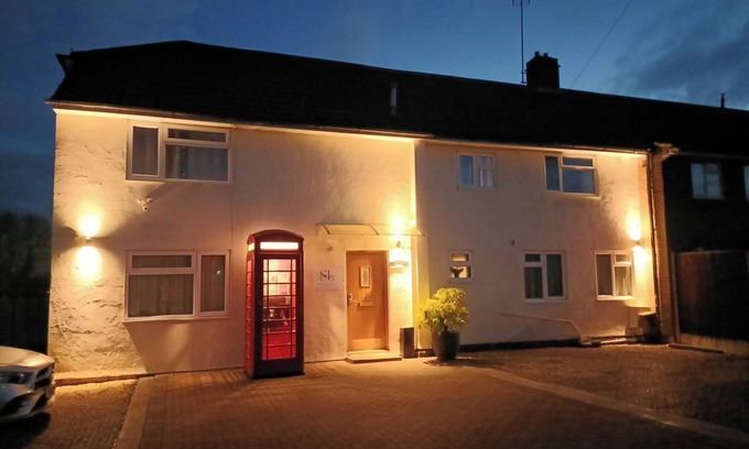 Elsenham House | Stansted Lodge Elsenham