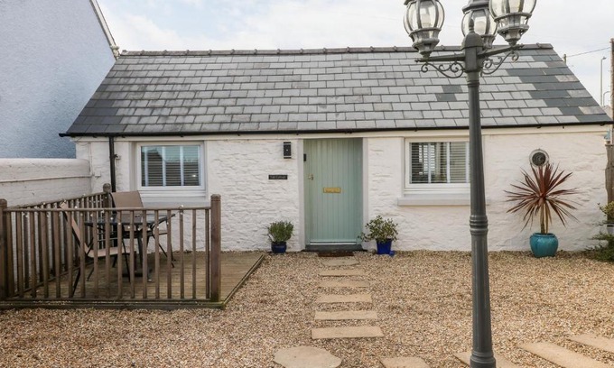 Kilgetty House | Star Cottage