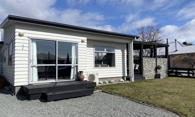 Twizel Apartment | Star Gaze on Rhoboro Rd