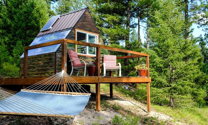 Missoula Cabin | Star-gazing, pet-friendly, remote The Blind Cabin with Hot Tub near Missoula, MT