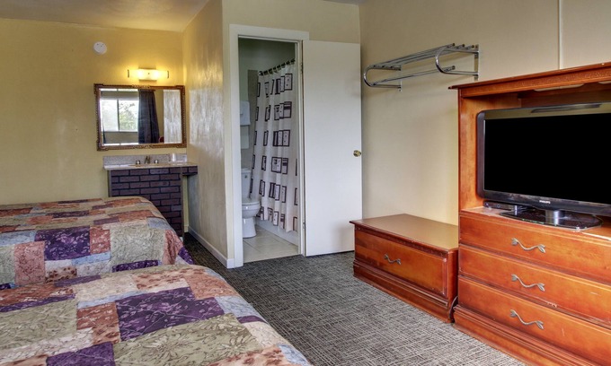 Macomb Hotel | Star Motel