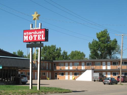 Shaunavon Hotel | Stardust Motel