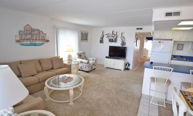 North Ocean City Apartment | Starfish V 101 3 Br condo by RedAwning