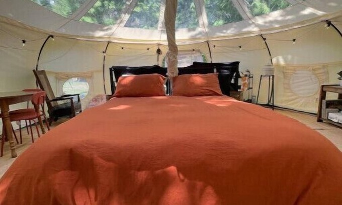 Oregon City RV Rental | Stargazing Glamping Swim Oasis