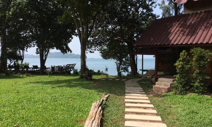 Ranong House | Starlight Beach Resort